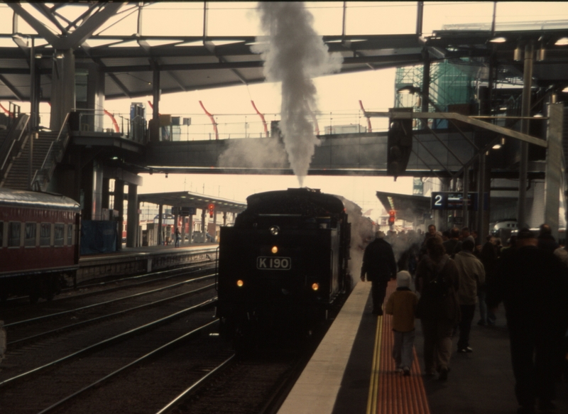 130952: Southern Cross Platform 2 K 190 detached from Empty Cars to form Steamrail Special