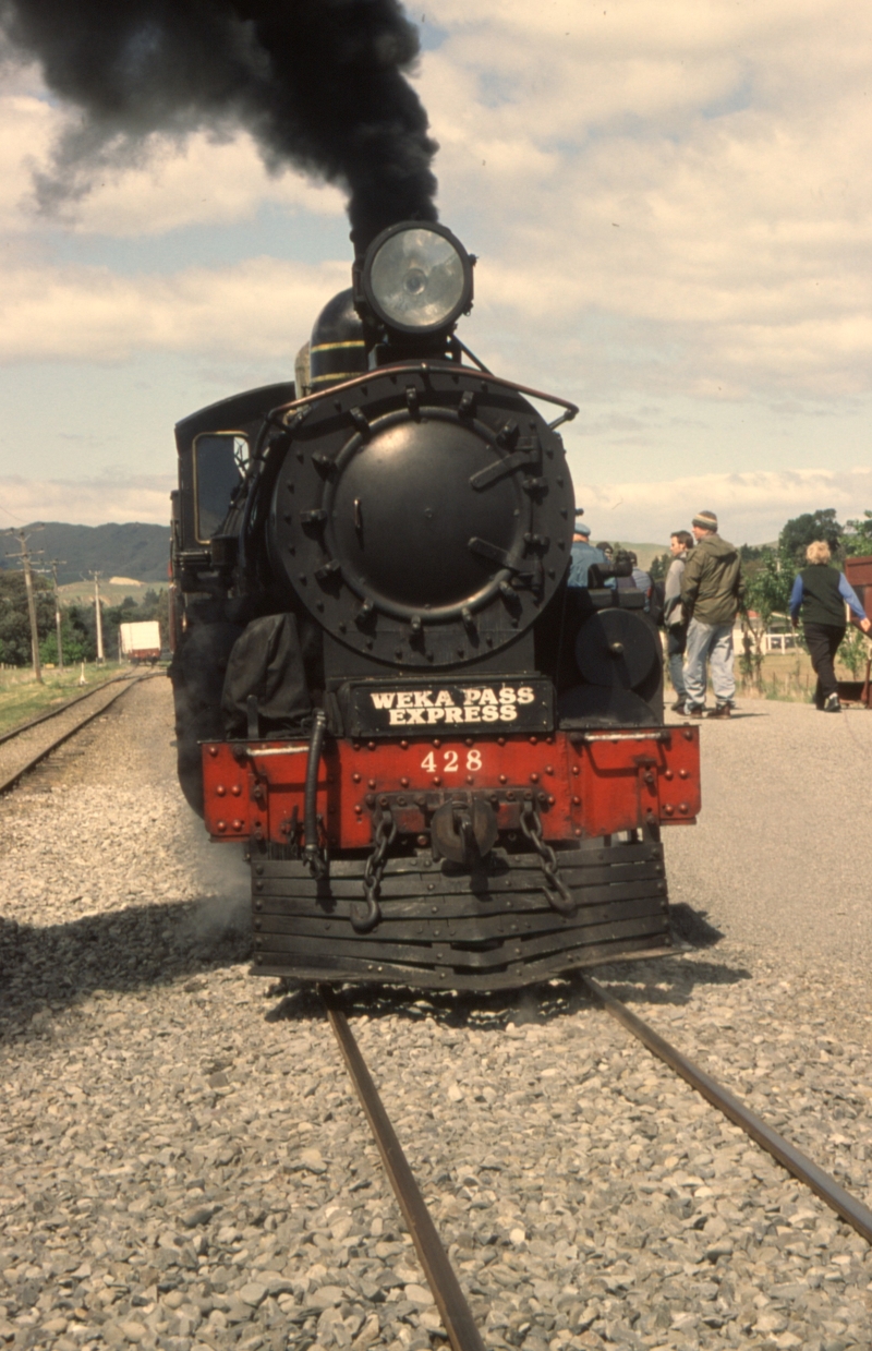 131546: Glenmark Passenger to Waikari A 428