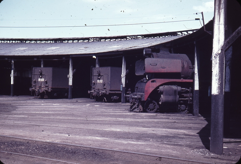 102381: Geelong Locomotive Depot R 731 R 712 R 724