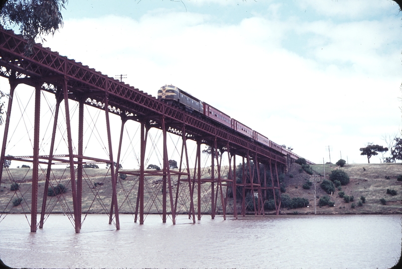 102759: Melton Viaduct Up Royal Tour Special