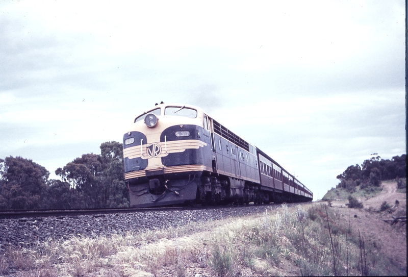 103239: Heathcote Junction up side Mile 32.75 Up Melbourne Cup Special S 317