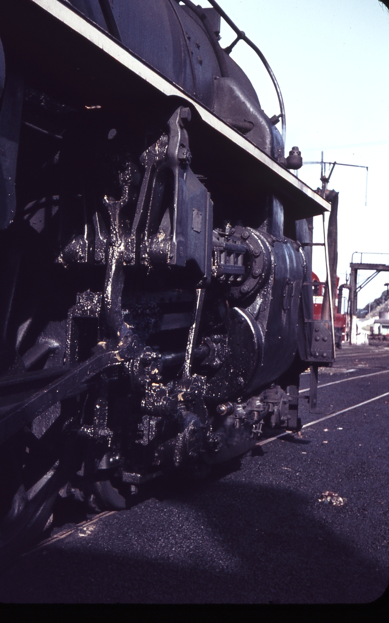 103360: Auckland Locomotive Depot Ja 1275