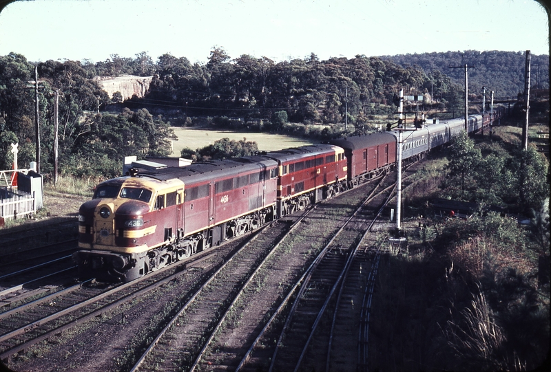 109067: Fassifern Up Brisbane Limited Express 4436 4476