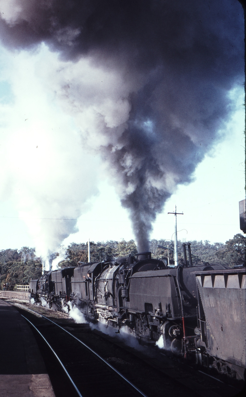 109072: Fassifern Up Coal from Newstan Colliery 6039 6008