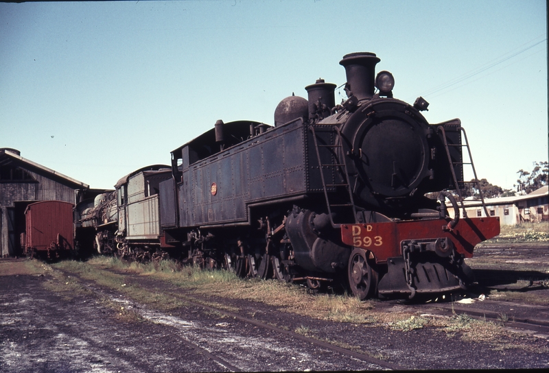 109564: Old Northam Locomotive Depot Pr 522 Dd593