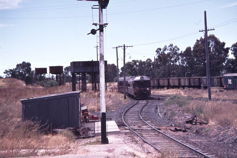 113294: Tocumwal Up NSW Diesel Train 606 706