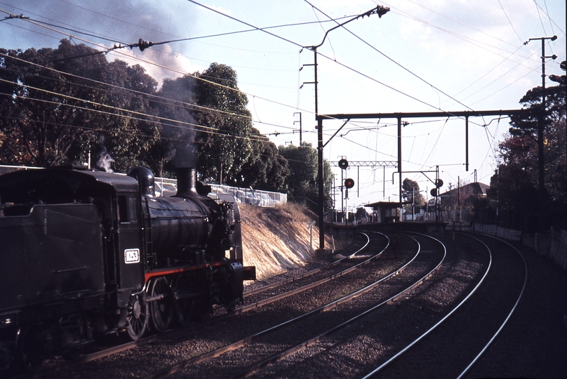 113582: Mont Albert Up Vintage Train K 153