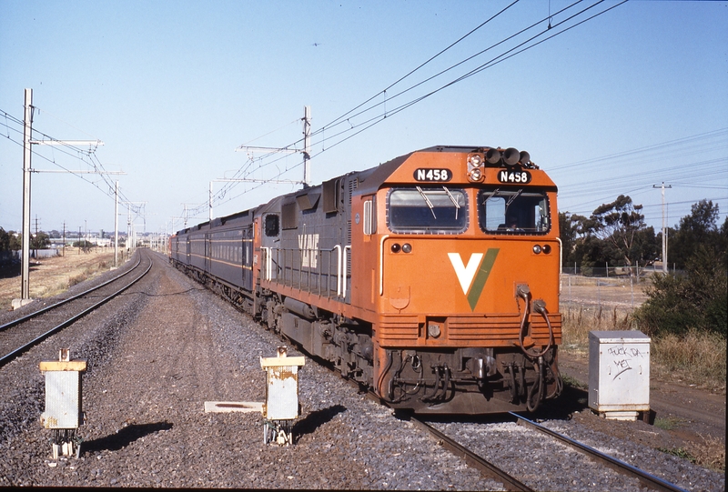 116362: Hoppers Crossing 8263 Down South Geelong Passenger N 458