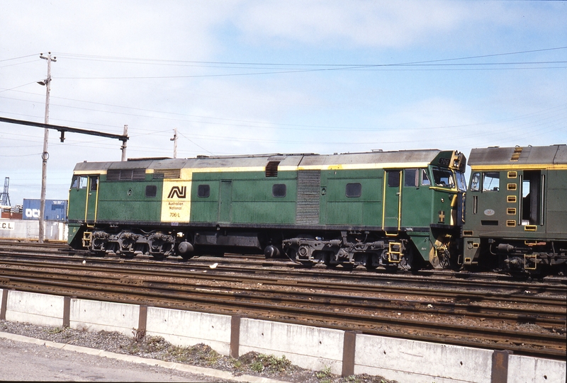 116605: South Dynon Locomotive Depot 706
