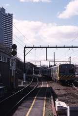 118935: Flinders Street City Circle Ramp 3-car Comeng Train on City Circle Loop