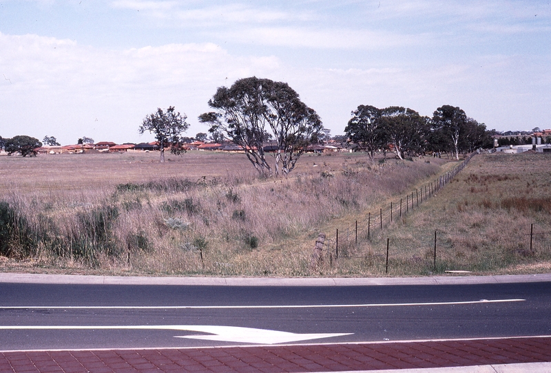 119529: Whittlesea Line Rail Motor Stopping Place No 39 McDonalds Road Looking towards Melbourne