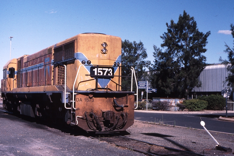 121470: Picton Locomotive Depot DA1573