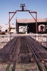 122827: Peterborough Locomotive Depot Triple Gauge Turntable