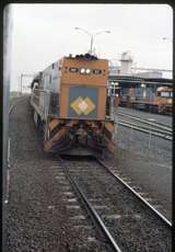 124059: South Dynon Junction National Rail Locomotive Facility National Rail Shunter NR 83