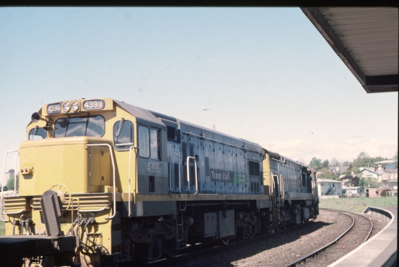 125471: Hamilton Freight to Tauranga DFT 7226 DC 4398