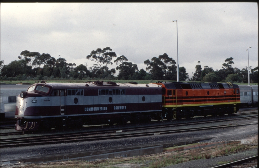 126413: Adelaide Rail Passenger terminal Keswick GM 1 2203