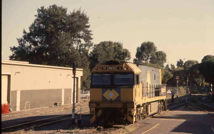 130277: Adelaide Rail Passenger Terminal Keswick NR 13 Locomotive for AM8 'Overland'