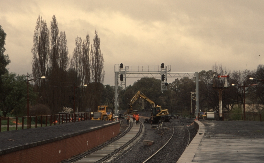 130546: Castlemaine looking towards Melbourne Regional Fast Rail works in progress