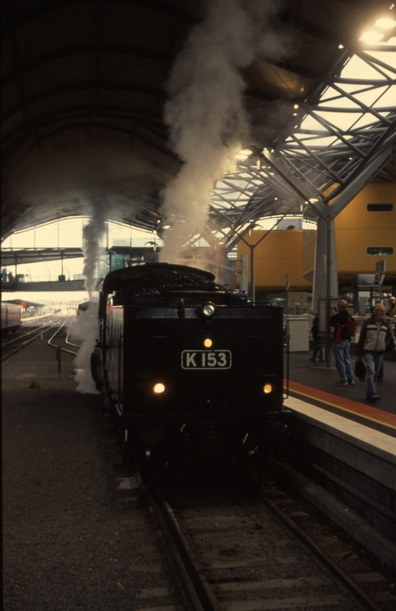 130949: Southern Cross Platform 2 K 153 detached from Empty Cars to form Steamrail Special