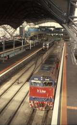 131129: Southern Cross Platform 7 2:00pm Passenger to South Geelong N 455