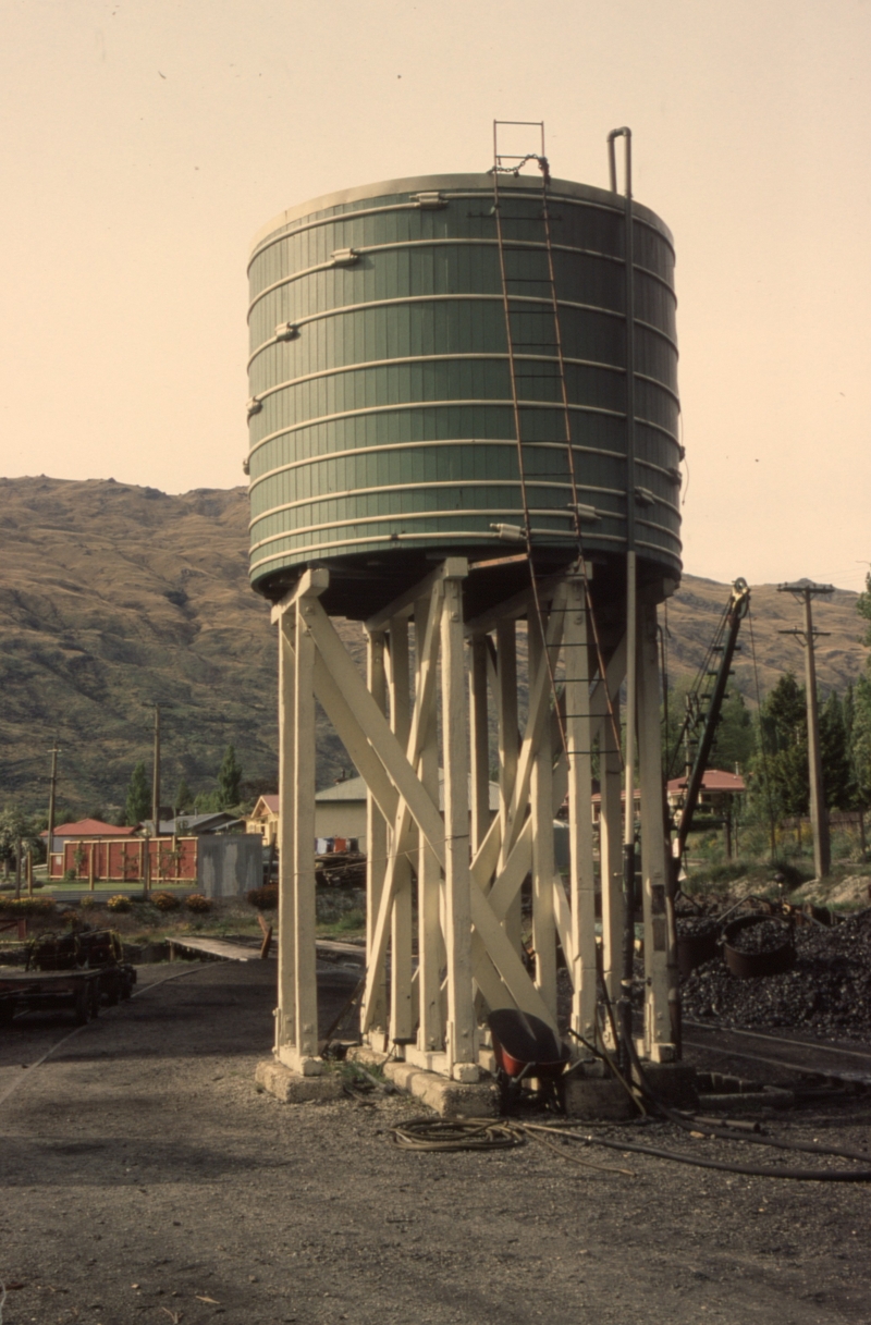 131845: Kingston Wood Stave Locomotive Water Tank