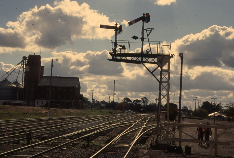 132196: Temora Signals at West end of platform looking West 4201 stabled in distance