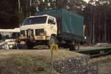 132300: Lowanna Hi-Rail Inspection Vehicle at end loading ramp