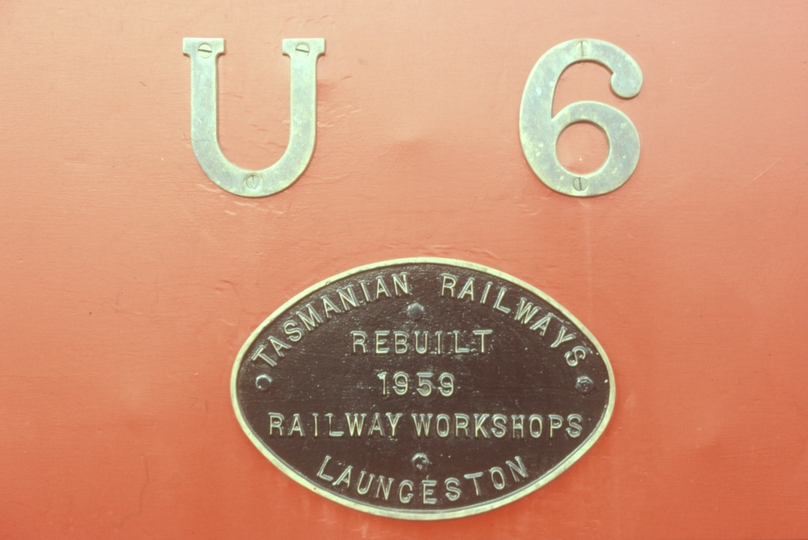 132343: Don Township Number and Maker's Plates on U 6