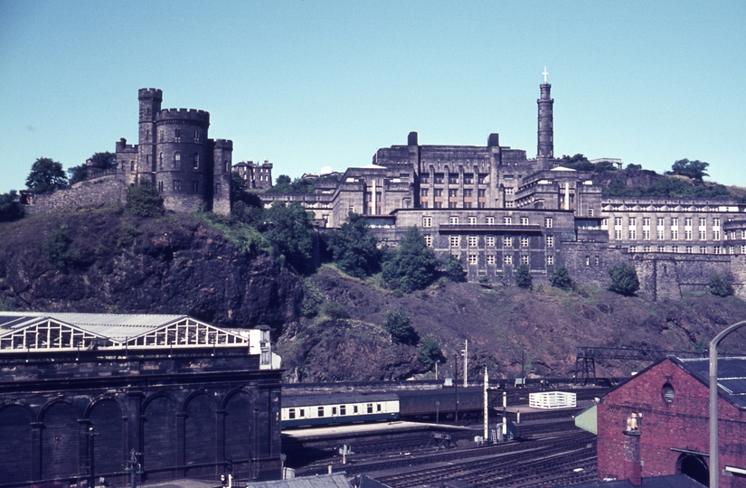 133395: Waverley Station Edinburgh Scotland St Andrews House on hill