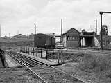 133554: Moe Turntable and signal box at down end