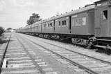 133605: Queenscliff Passenger Train at Platform looking towards end of track