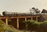 133737: Darebin Creek Bridge Down Suburban 7-car Harris Train