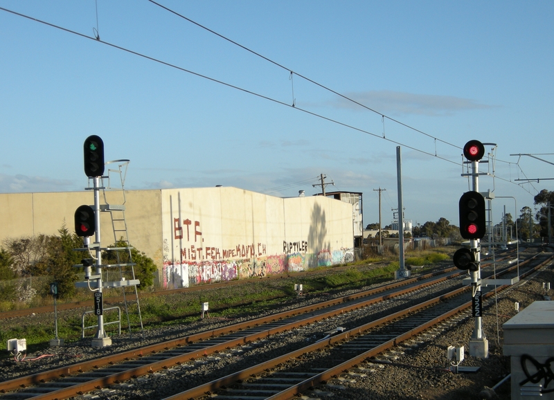 135564: Craigieburn Looking South from Platform