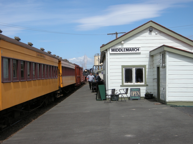 135903: Middlemarch looking towards Wingatui