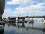 201565: Pt Adelaide Tom Diver Bridge