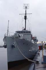 400626: Melbourne Victoria No 15 North Wharf HMAS 'Castlemaine' preserved
