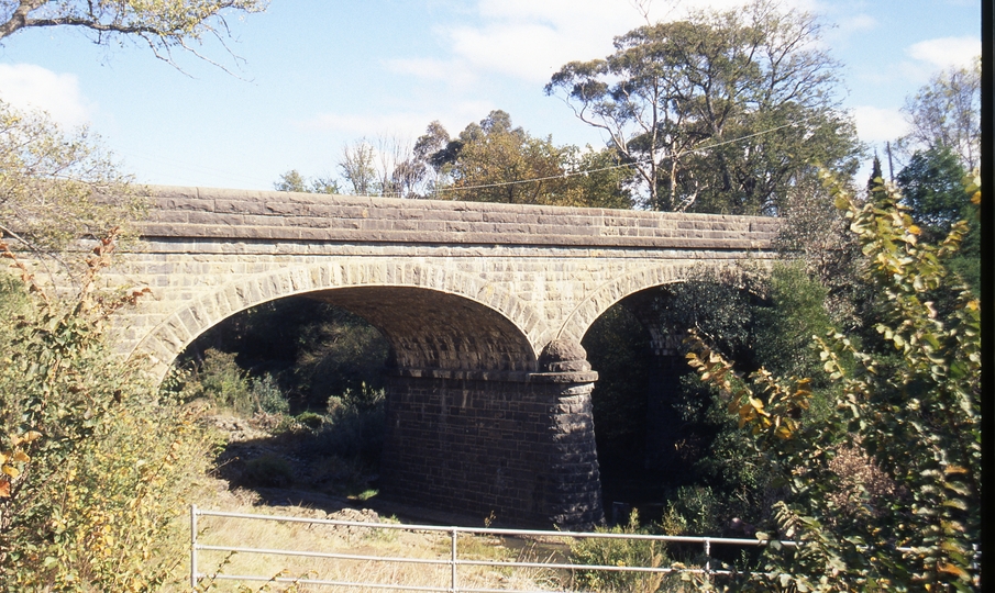 400980: Sunbury Victoria Road Bridge over Jacksons Creek