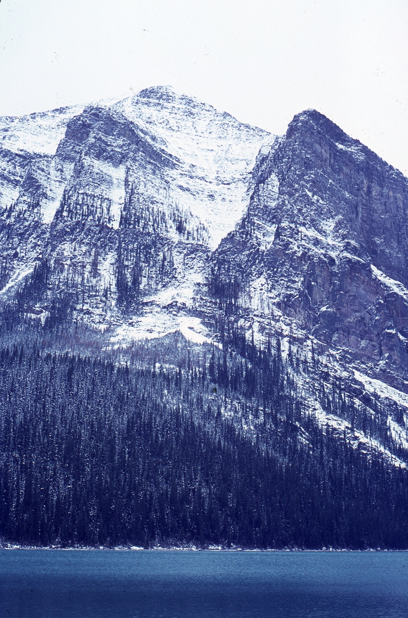 401222: Lake Louise AB Canada Mountains on East side