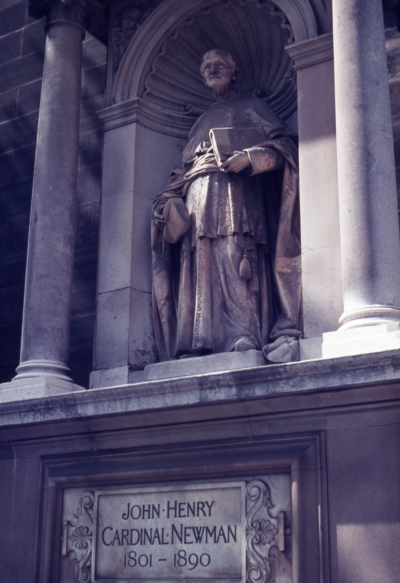 401332: London England Statue of John Henry Cardinal Newman at Brompton Oratory