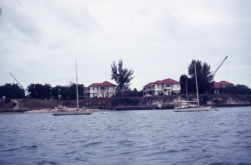 401508: Mombasa Kenya Houses on shore of harbour